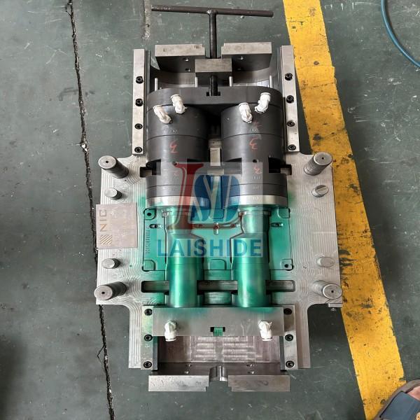 PVC variable diameter pipe fitting mold